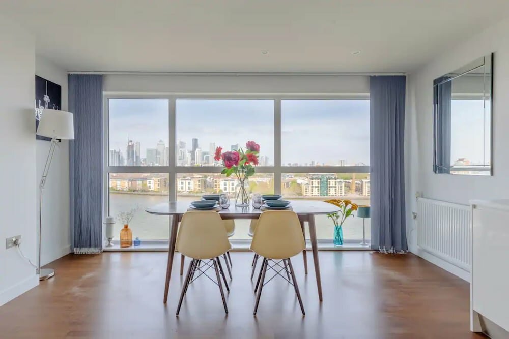 2BD Flat Overlooking the River Thames! - Greenwich