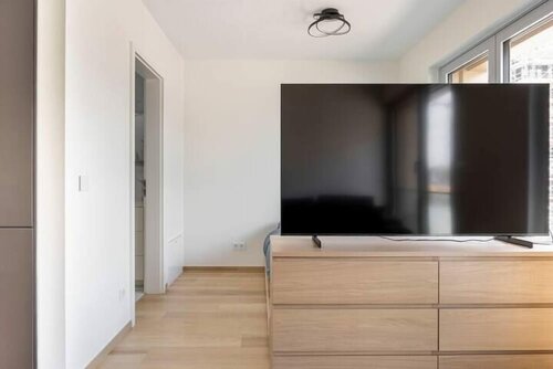 Modern Studio Pwc Deloitte In Cloche Dor, Забронировать Отель Отели Люксембурга 3 звезды, рядом с Железнодорожный вокзал Холлерих, 3*