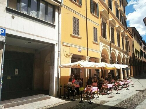 13 Tourist House Bologna Pratello, Забронировать Апартаменты/квартира Сарагоцца Болонья