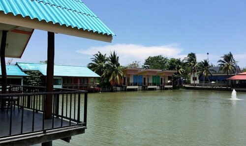 Rim nam riva resort, Брондау Резорт Chaam Phetchaburi