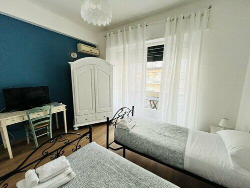 Porta Amari B&B, Забронировать Отель Отели Палермо с парковкой, рядом с Театр Политеама, Парковка