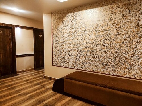 Hotel Bhagwani Palace, Book Hotel 3-stjernede hoteller i Jorhat, 3*