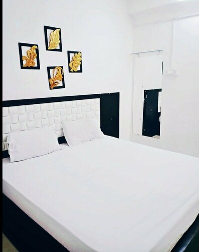 Homestay Ac Dormitory, Забронировать Отель Сафдарджанга Энклав 