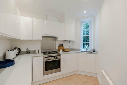 Bright and Leafy 1 Bedroom Flat in the Heart of Chelsea, Забронировать Апартаменты/квартира Апартаменты Большого Лондона, Апартаменты/квартира