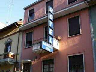 Hotel Amendola Fiera, Забронировать Отель Отели Милана с завтраком, рядом с Гамбара, Завтраки