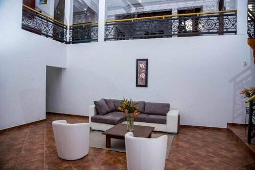 Villa bonheur, Забронировать Вилла Отели Округа Галле с парковкой, Парковка
