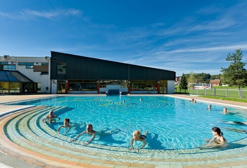 Top -Terme Topusko, Rezervați Hotel Hoteluri în Sisak-Moslavina County cu parcare, Parcare