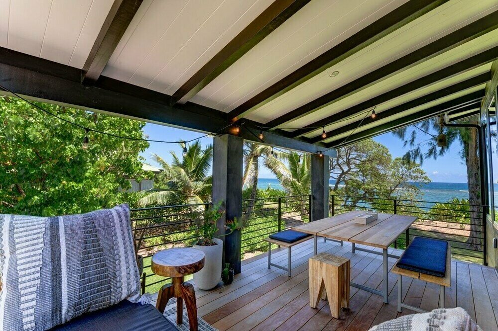 Haena Beach House 2 Bedroom Home by RedAwning