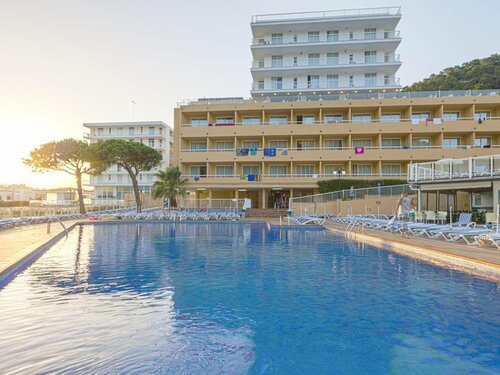 Sirenis Hotel Playa Imperial, Забронировать Гостевой дом Гостевые дома Кала-Лонга, Гостевой дом