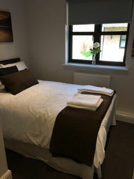 Clocktower Lodge, Prenota Hotel Hoddesdon Hertfordshire