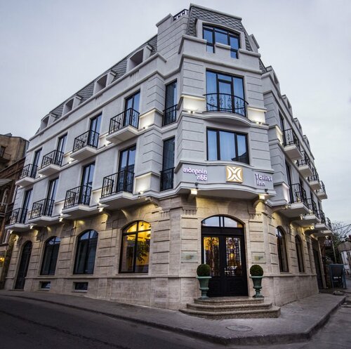 Tbilisi Inn, Забронировать Отель Отели Тбилиси с бассейном, Бассейн