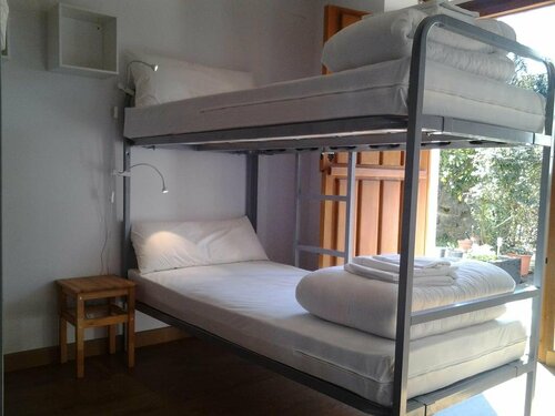 Alojamiento El Pino, Buchen Sie Hotel Alfoz de Lloredo 