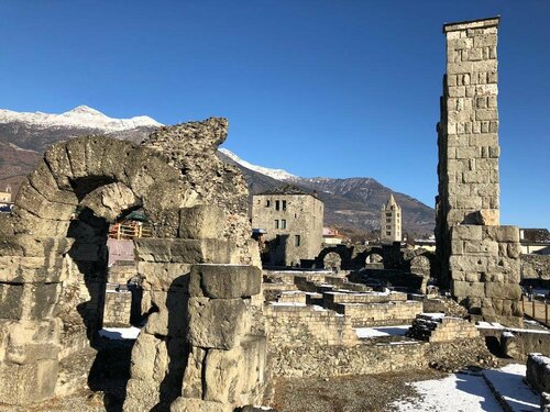 La Chouta, Забронировать Отель Аоста Пила, рядом с Aosta-Les Fleurs