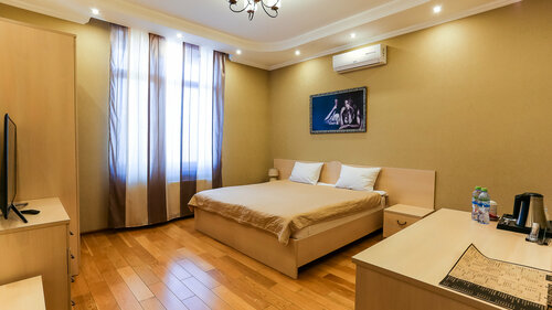 Guest House "Bumblebee", Prenota Affittacamere Hotel a Oblast' di Mosca con piscina, Piscina