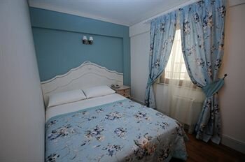 Maydos Hotel