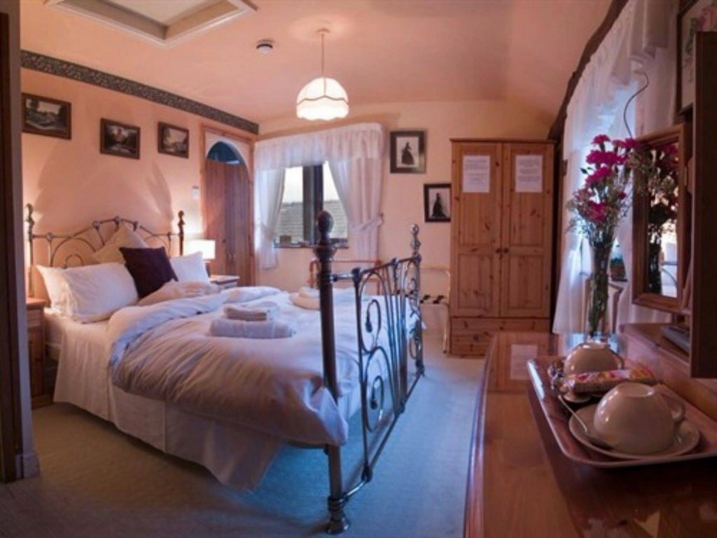 Causeway House B&B