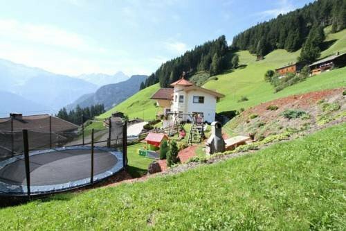 Appartmenthaus Johanna, Забронировать Отель Хипах Швац