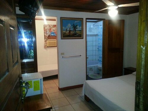 Hotel Sunshine Caribe, Забронировать Отель Кауита Лимон