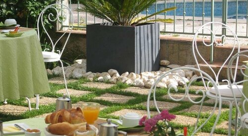 Chambres d'Hotes Les Amandiers