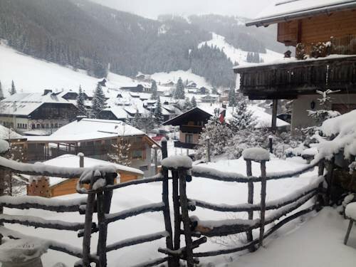 Gästehaus Elisabeth, Забронировать Отель Бад-Клайнкирххайм Bad Kleinkirchheim - Nock Mountains National Park