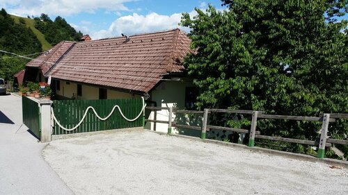 Inn Na vihri, Забронировать Отель Отели Медводе с парковкой, Парковка