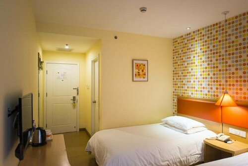 Home Inn Xian Dianzi 2nd Road Xian Shiyou University, Забронировать Отель Янта Xi'an Region