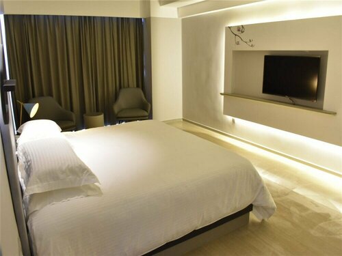 Lhasa Railway Station Magnolia Hotel, Забронировать Отель Ню Тибетский автономный район