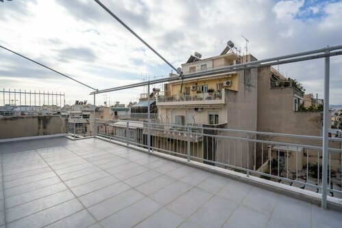 Athens Hideout Apt With Rooftop