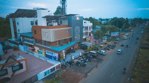 RG Exclusive Stay & Fine Dine, Akola, Забронировать Отель Акола штат Махараштра
