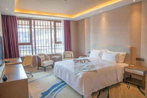 Howard Johnson by Wyndham LakeView Hotel Kunming, Book Hotel Kunming Yunnan