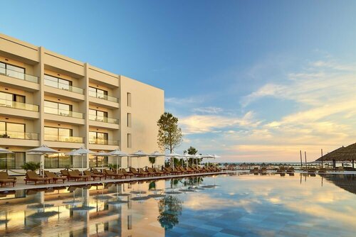 Sol Tropikal Durrës, Забронировать Отель Дуррес Область Дуррес