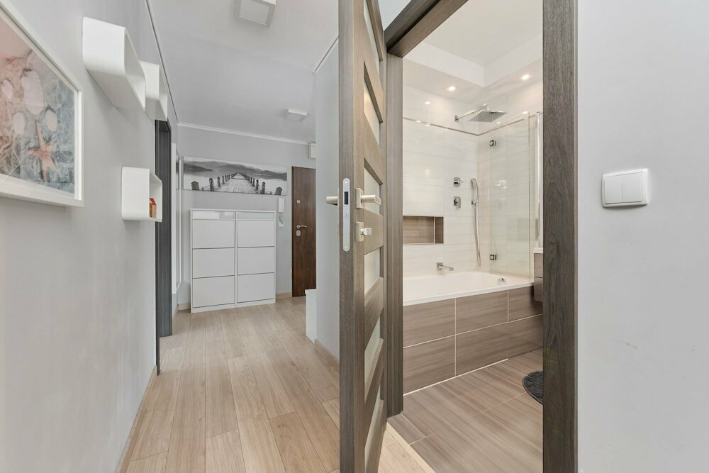 Family Apartment With AC by Renters
