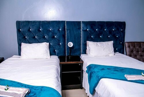 Zai Oat Hotel, Забронировать Отель Джейн-Ферс Jane Furse