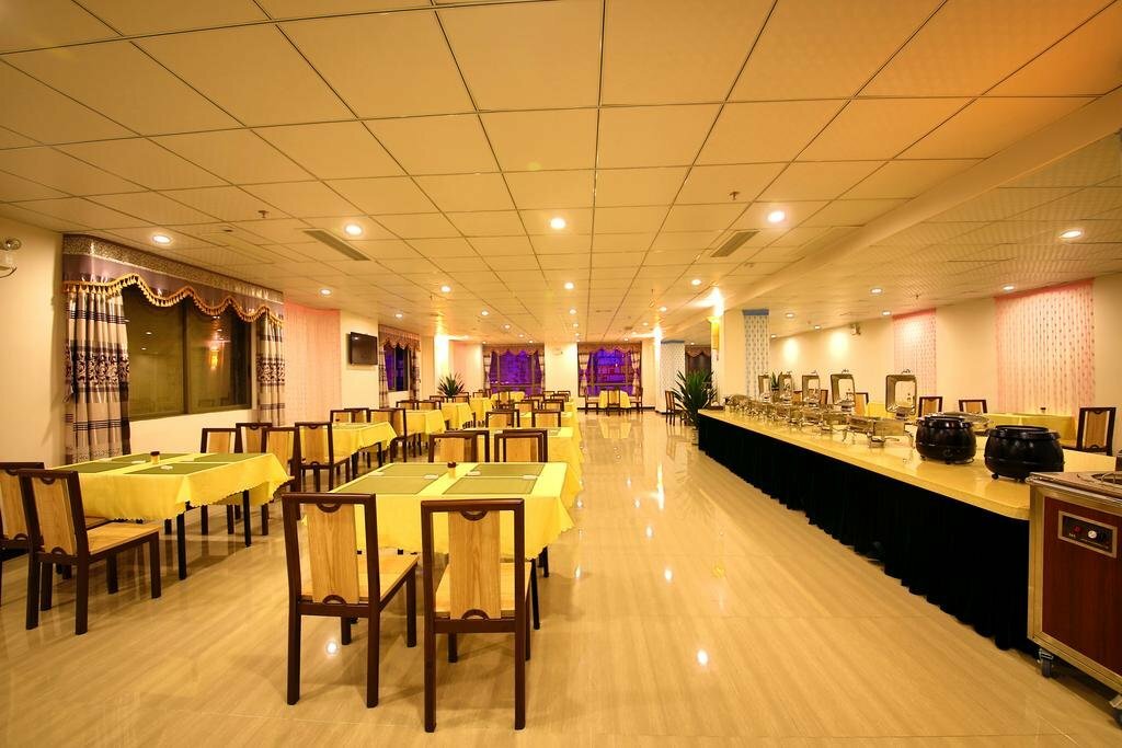 Xinxing Jinbao Haoting Hotel