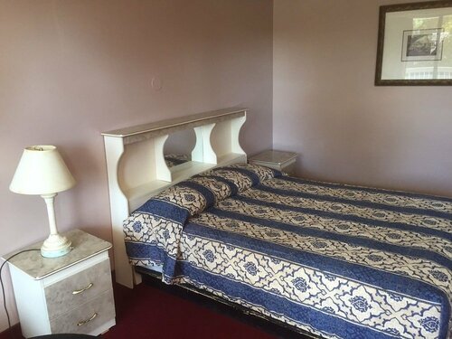 New Plaza Motel, Забронировать Мотель Отели Скарборо с завтраком, Завтраки