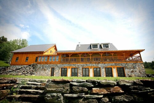 Amee Farm Lodge, Забронировать Фермерский дом Питсфилд 