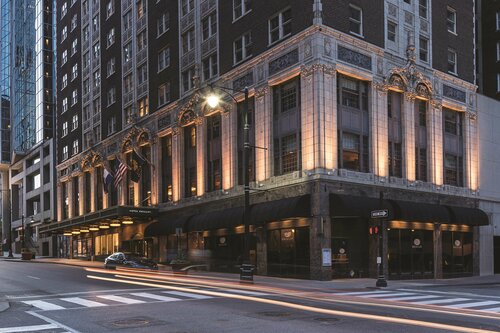 Hotel Phillips, Book Hotel 4-stjernede hoteller i Kansas, 4*