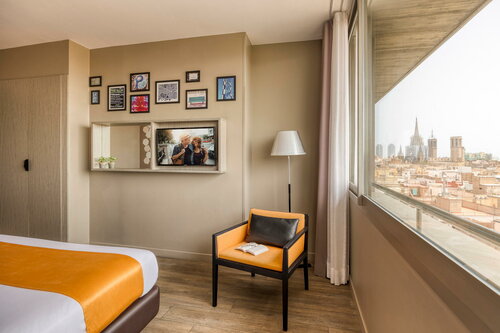 Citadines Ramblas Barcelona, Забронировать Апарт-отель Отели Барселоны с парковкой, рядом с Музей современного искусства Барселоны, Парковка