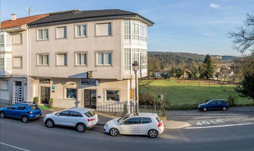 PR Una Estrella Dorada, Réserver Hôtel O Pino 