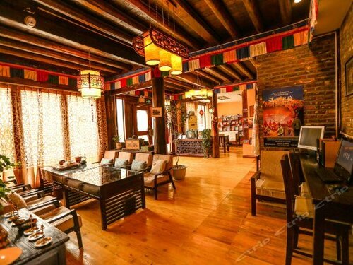 Zifengxuan Boutique Inn, Забронировать Бутик-отель Бутик-отели Шангри-Ла, Бутик-отель