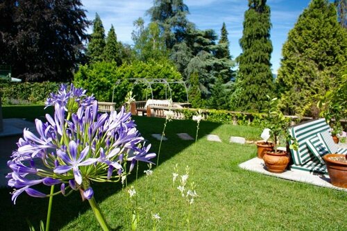 White Lilac Romantic B&B, Забронировать Отель «постель и завтрак» Отели Пьемонта с бассейном, Бассейн