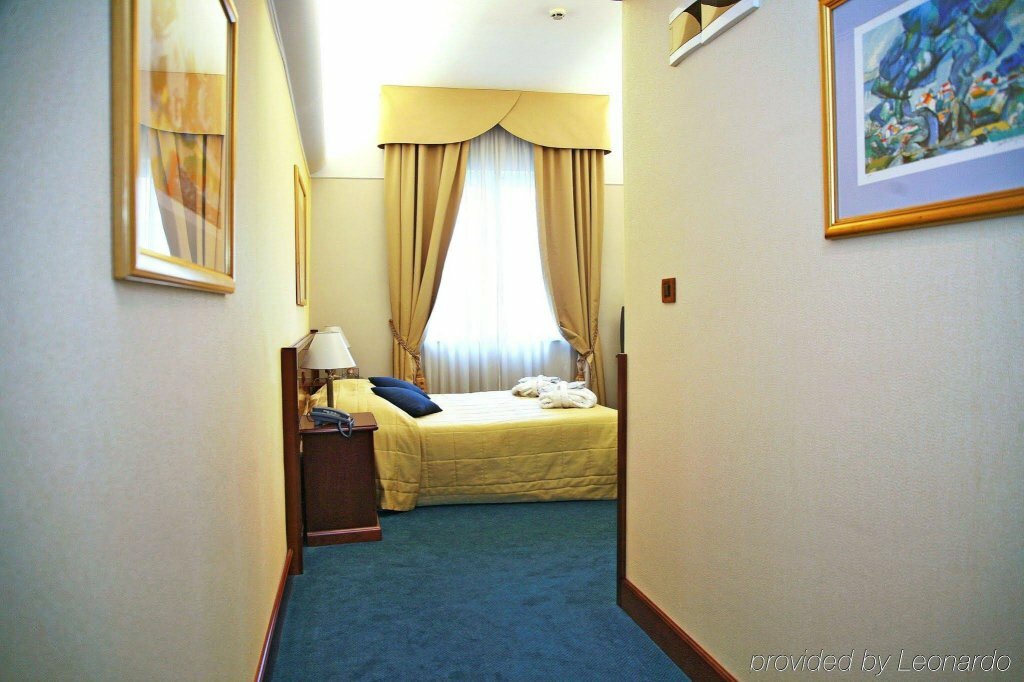 Palace Hotel