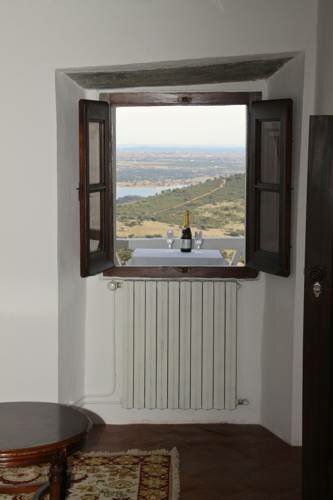 Casa Rural Santo Condestável, Prenota Hotel Monsaraz 