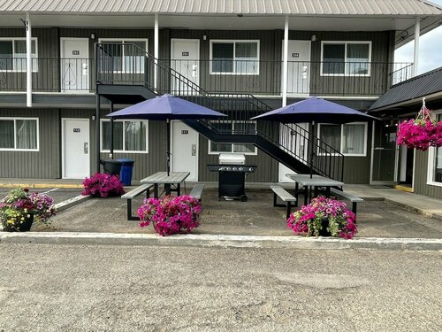 Anavada Inn & Suites - Prince George, Забронировать Мини-отель Мини-отели Northern British Columbia, Мини-отель