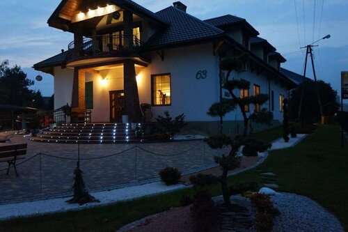 Dworek w Dawnej Szkole, Prenota Bed & breakfast Sieradz Lodz