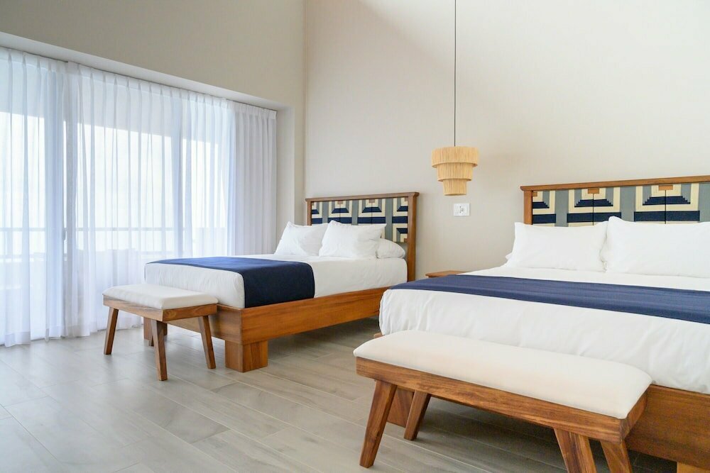 Lapazul Boutique Hotel