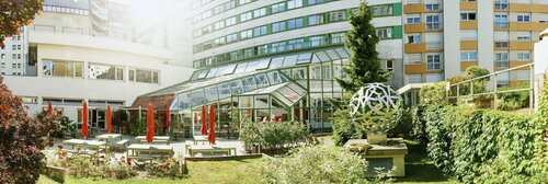 FIAP Paris, Забронировать Хостел 14-й округ: Монпарнас Париж, рядом с Станция метро Cité Universitaire (RER)
