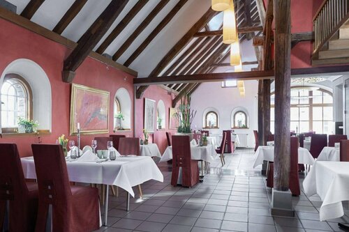 Landhotel Voshövel, Забронировать Отель Отели Везель с парковкой, Парковка