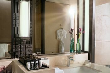 Jumeirah Nanjing Hotel