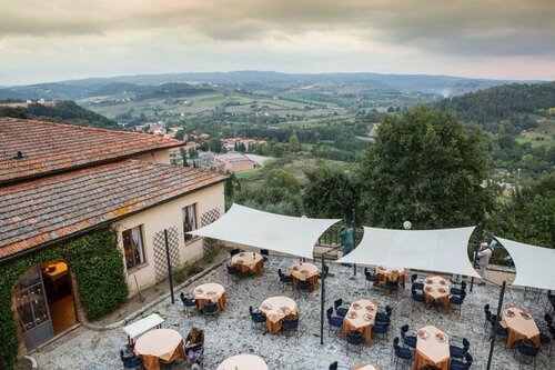 Hotel Villa San Lucchese, Buchen Sie Villa Poggibonsi Chianti